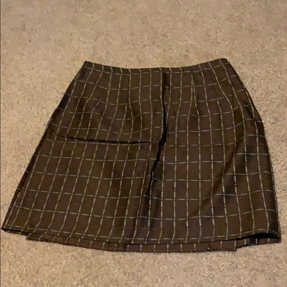 Chestnut mini skirt - Picture 2 of 5